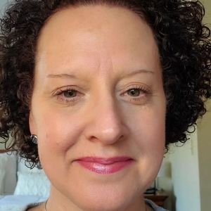 Meet your Posher, Carol